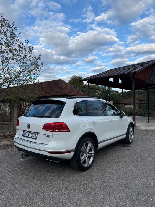 Vând Vw Touareg 3.0TDI V6 262cp  Euro6
