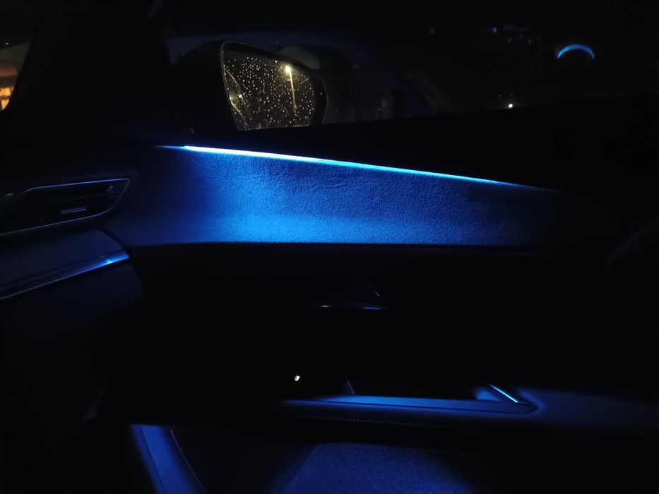 Peugeot 3008 GT Blue HD 180 к.с