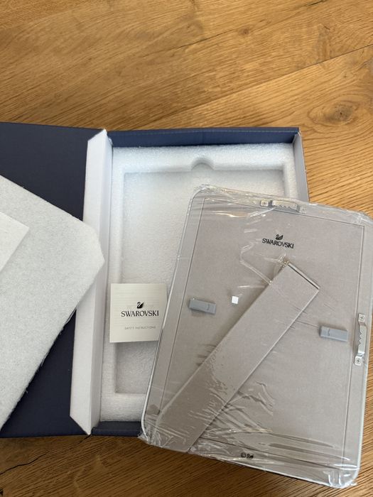 Рамка за снимки Swarovski - нова