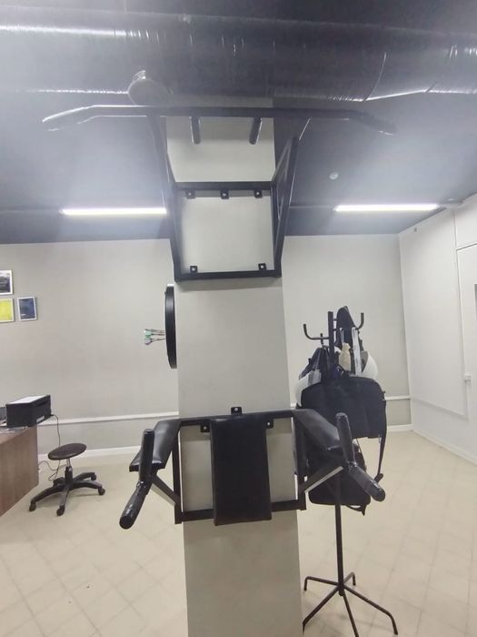 Турник и брусья на колонну