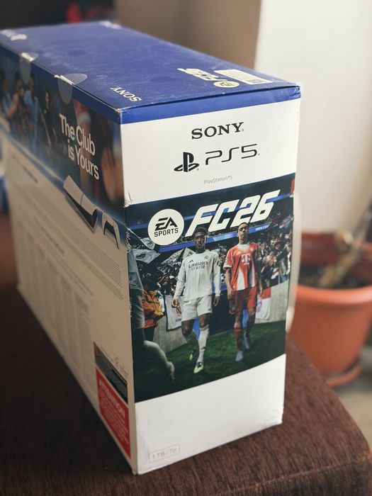PlayStation 5 + FC26 + Controller