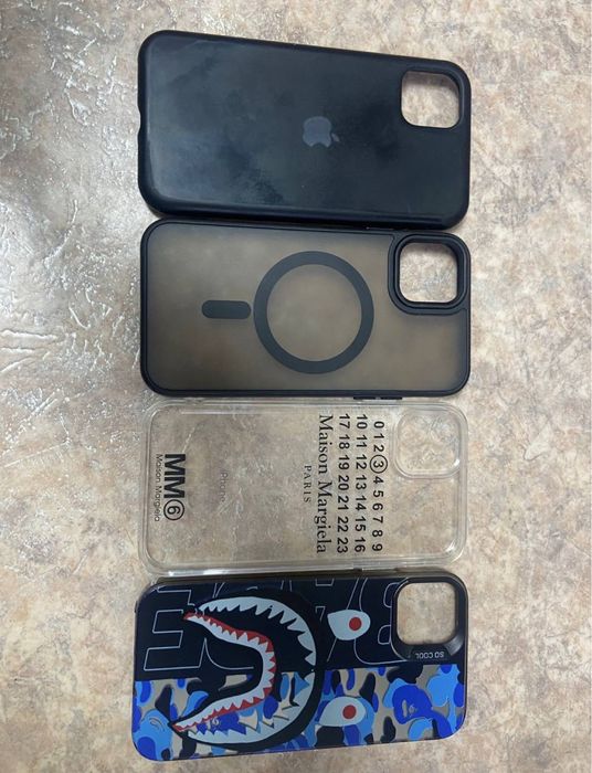 срочно продам айфон 11 128