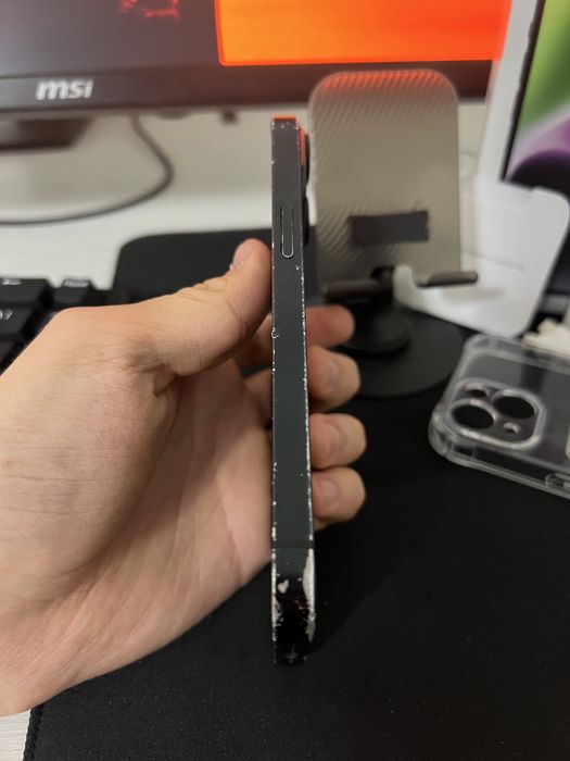 Продам iPhone 14 256gb