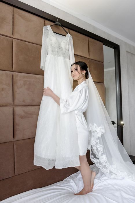 Свадебное платье + подарки