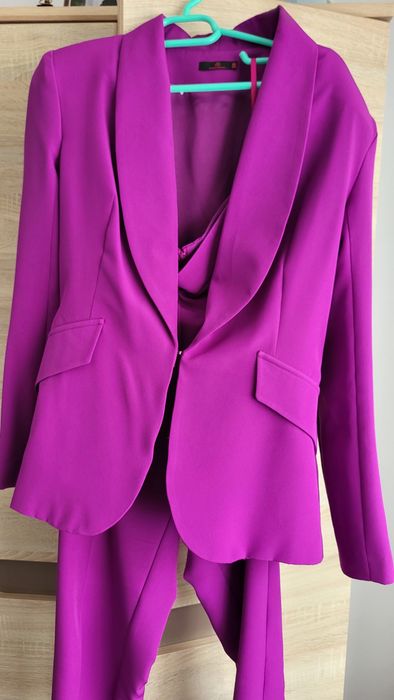 Costum dama elegant