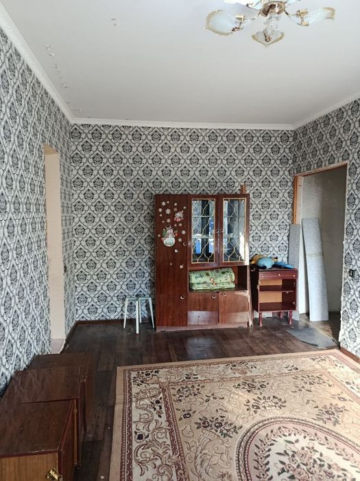 arenda yakkasaroy qushbegi 1 xona 300$