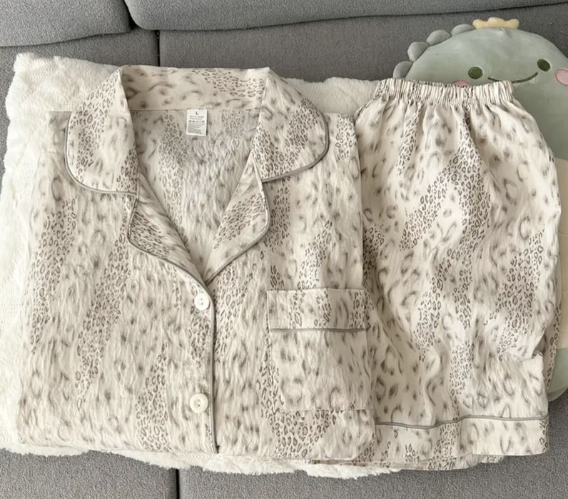 Пижамы женские с шортами