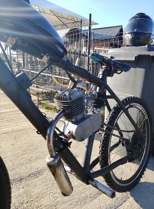 Bicicleta motorizată 80cc