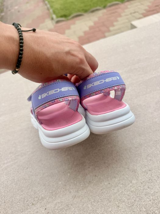 Sandale Skechers marime 34