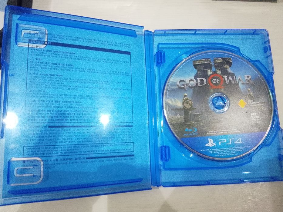 Пс4 с играми в хорошем состояние