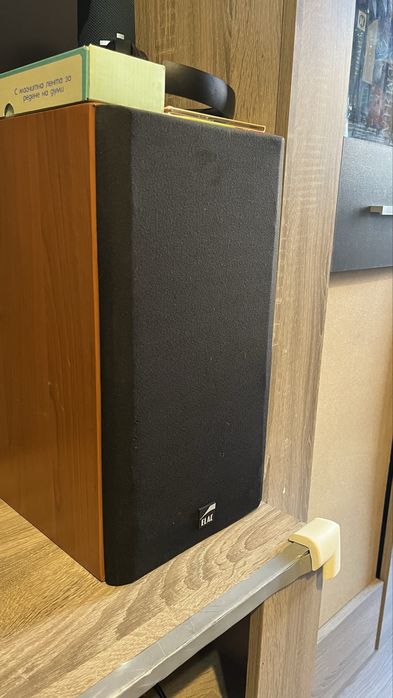 Тонколони Elac LTE 7