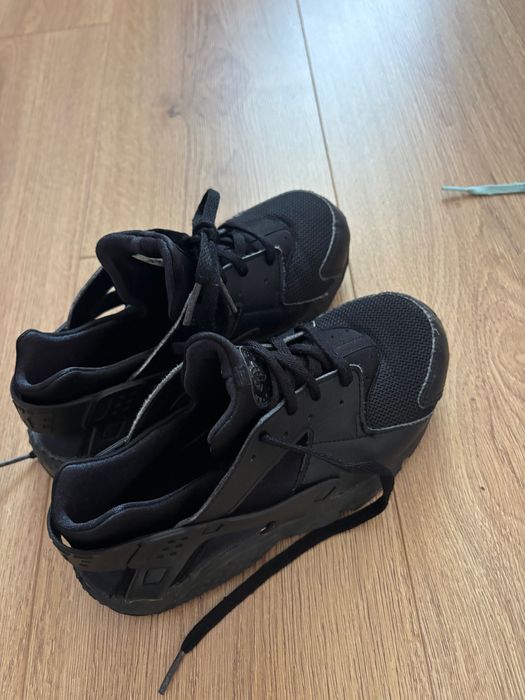 Обувки Nike 35 размер