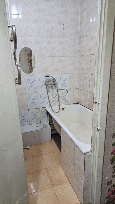 ИЖАРАГА бераман узок муддатга 2 хона 3 хона килинган