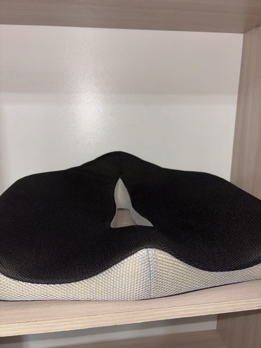 Подушка на стул для правильной осанки