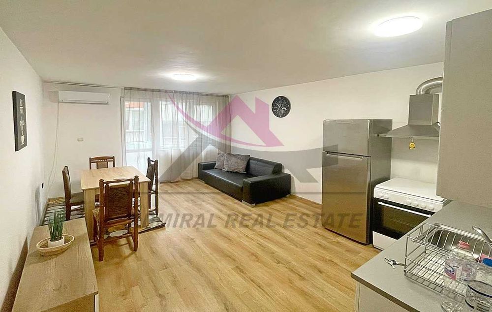 Дава се под наем Тристаен апартамент в Варна, Колхозен пазар - 70 кв.м за 600 € - Снимка #1