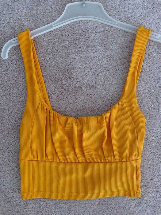 Top portocaliu Bershka