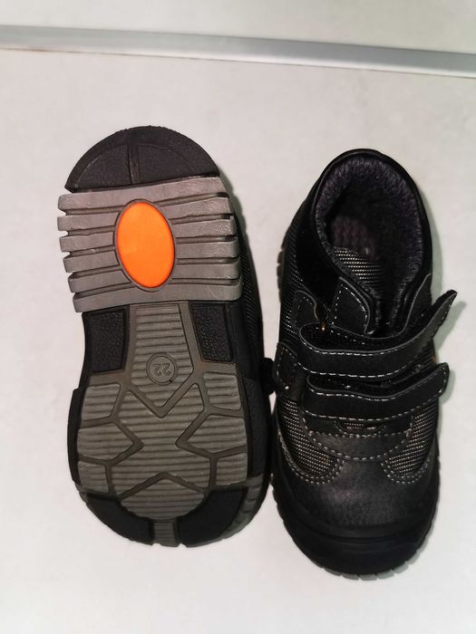 Бебешки ботушки и боти-изключително запазени