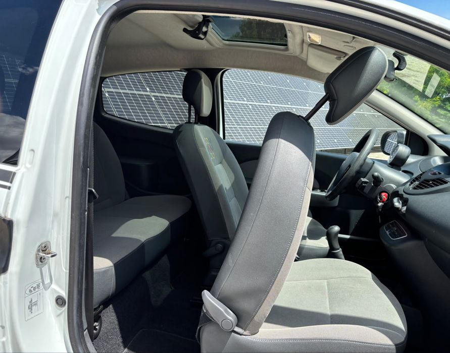 Vand Renault Twingo 1.5 dci 90 cp,2011,ac functional,pilot automat,trapa,import olanda