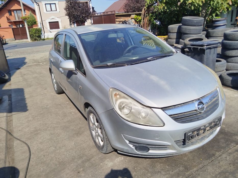 Oglinda stanga/dreapta Opel Corsa D