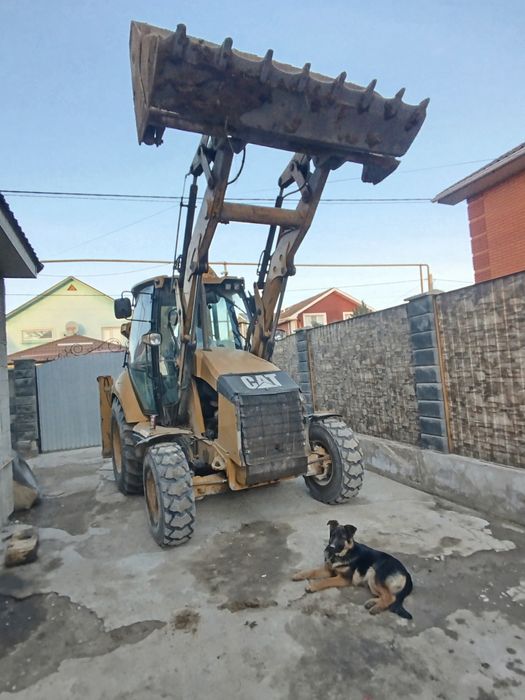 Экскаватор погрузчик