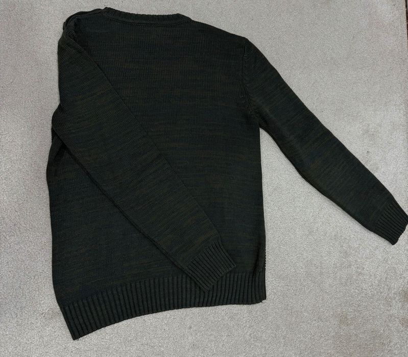 Свитер зелёный мужской