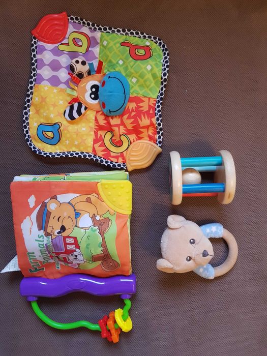 Играчки за дете до 1 година