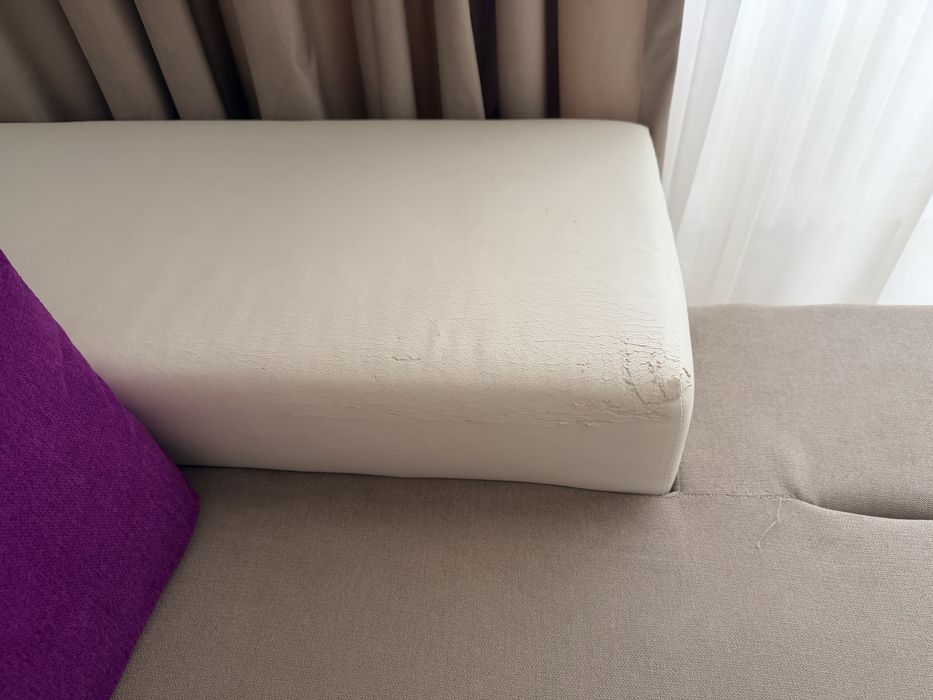 Canapea extensibila, 280 cm lungime + 2 taburete