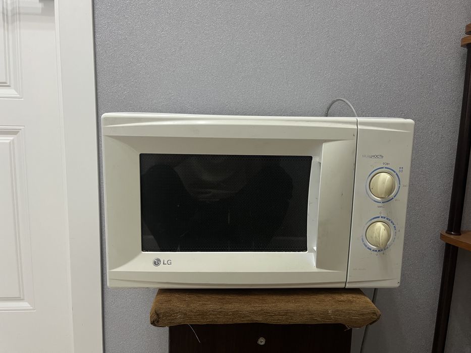 микроволновка  LG