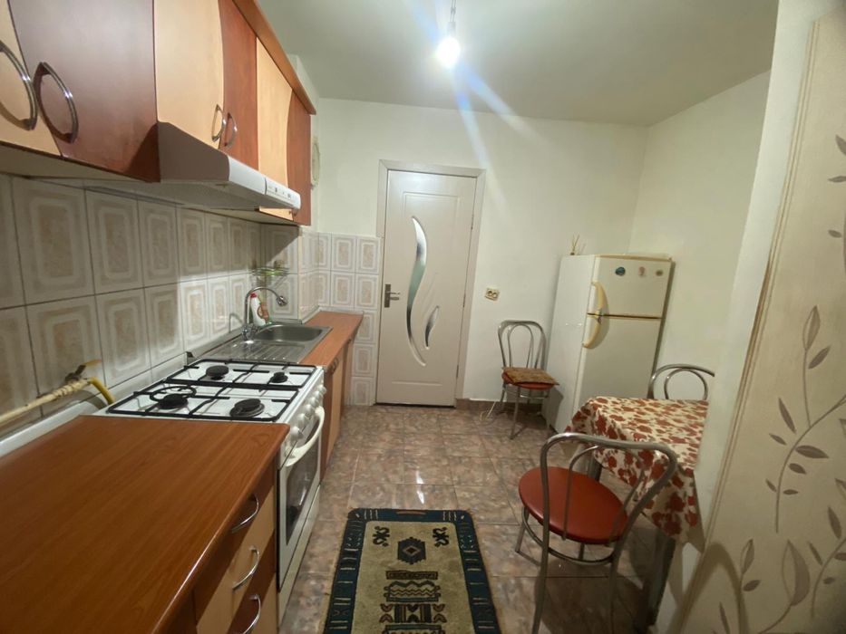 Apartament 2 camere de inchiriat