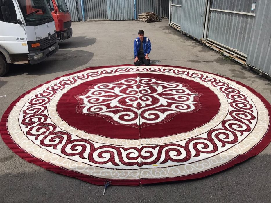 КИІЗ ҮЙГЕ арналған кілемдер. Ковры для ЮРТЫ
