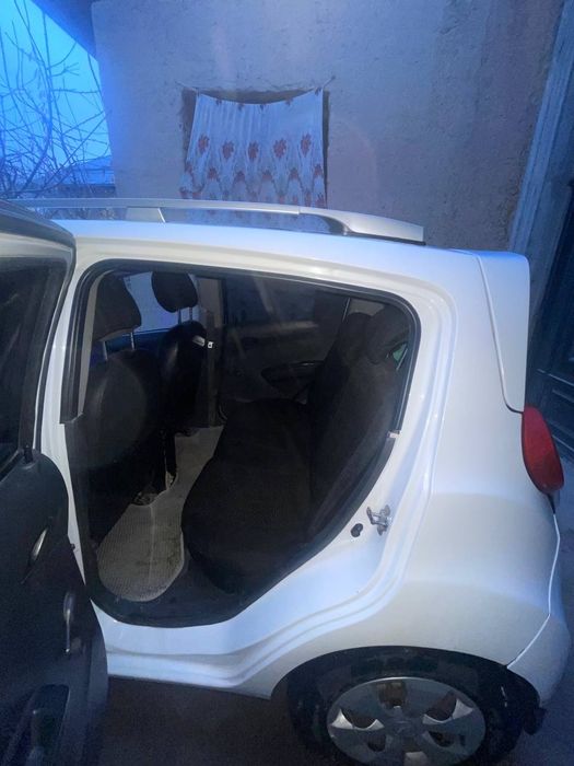 Spark sotiladi 2014 1-pozitsiya