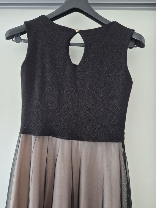 Дамска рокля за повод