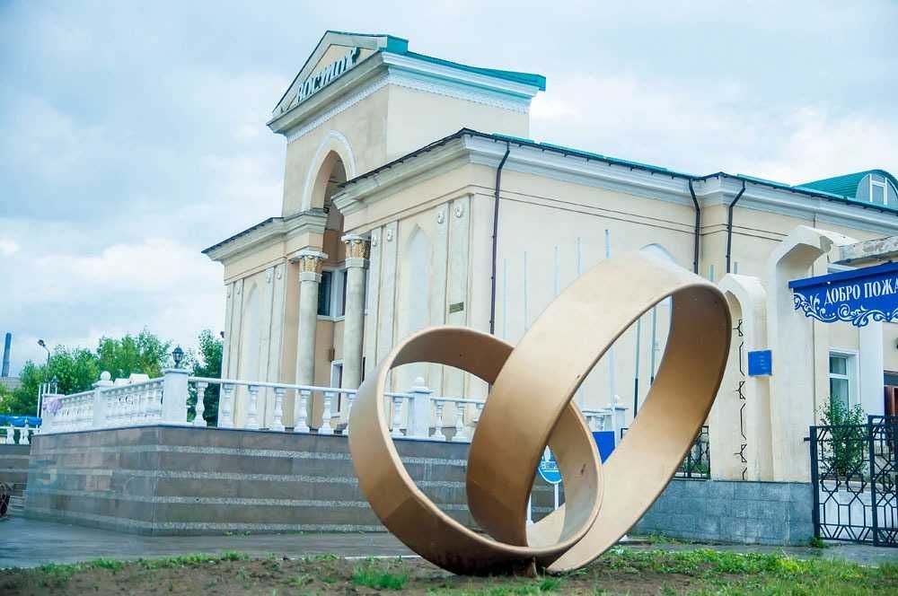 // Культовый объект в Темиртау.