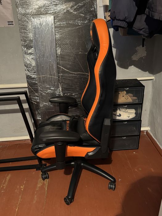 Продам Игровое кресло