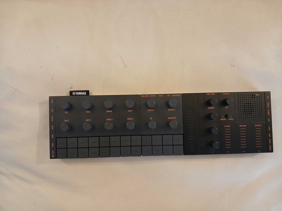 Yamaha Seqtrak sintetizator, sampler