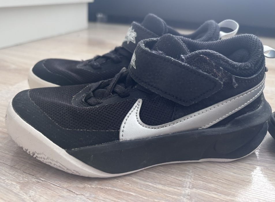 Nike и Adidas маратонки