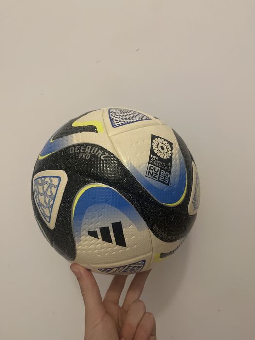Minge oficiala nou nouța fotbal Adidas OCEAUNZ PRO, marime 5, albastru/alb