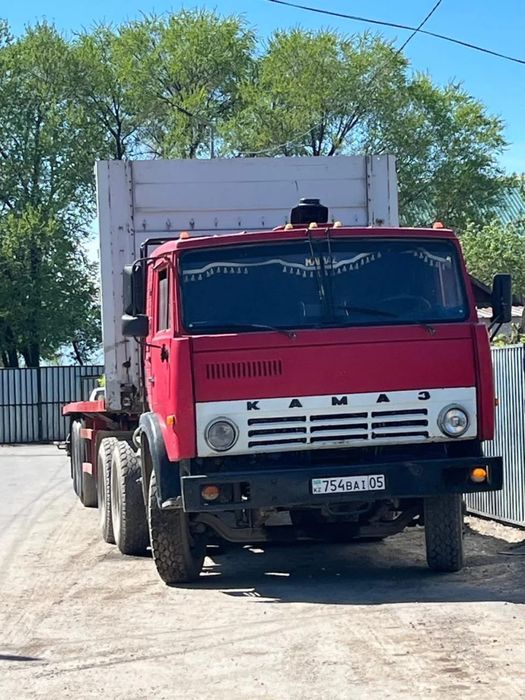 Продам камаз тягач
