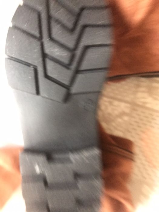 Классные осенние сапожки для девочки