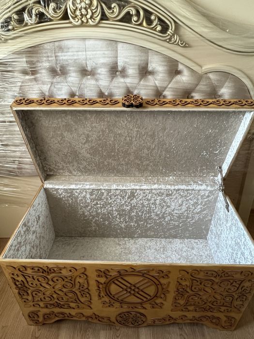 Сундук ручной работы