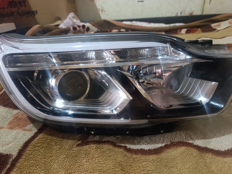 Фара на ssangyong rexton 2