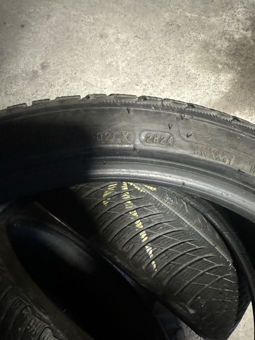 235/35/19- 4бр Mishelin