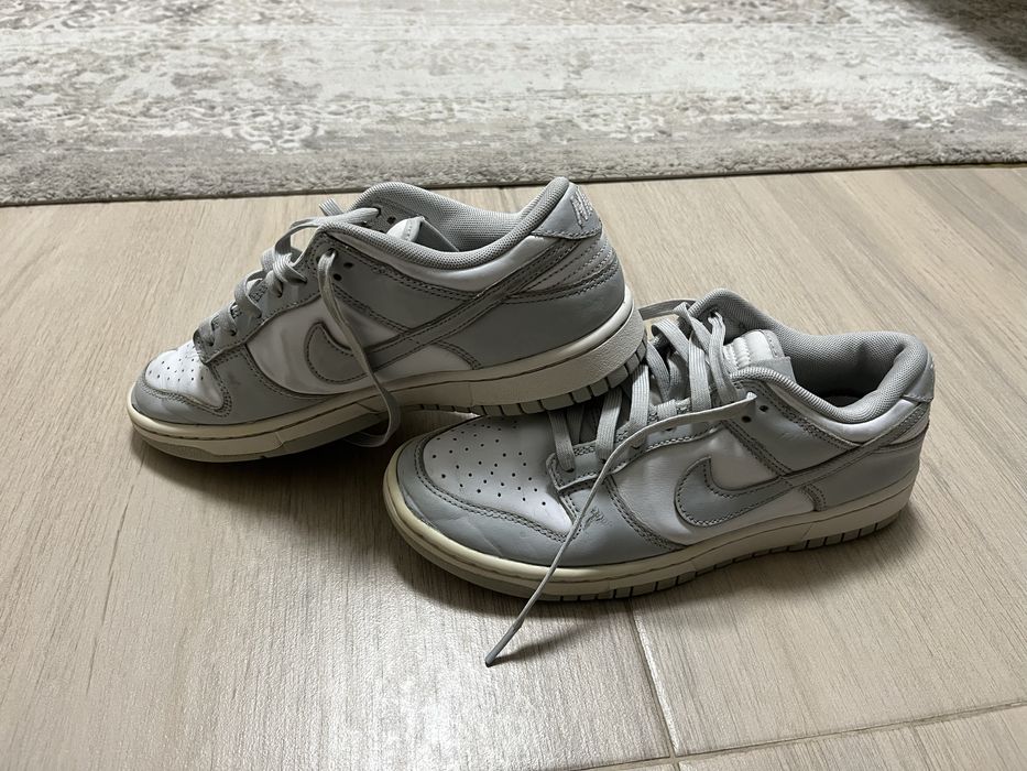 Продам оригинальные кроссовки Nike