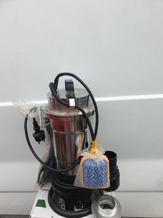 Pompă cu tocător pentru apă murdară (hazna)