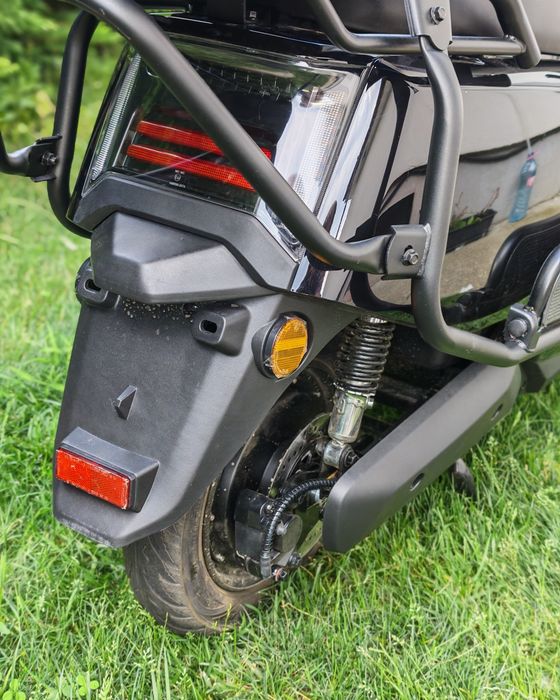 Scuter electric NOU Ruris SX720, autonomie 92 km - garanție 24 luni