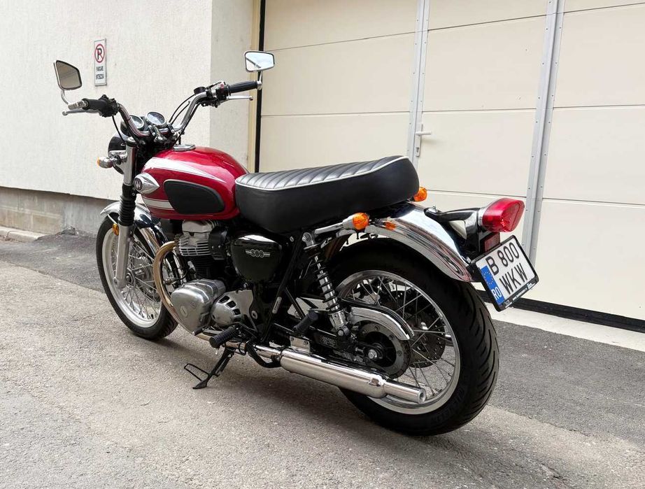 Kawasaki W800 2022, poate ultimul retro autentic