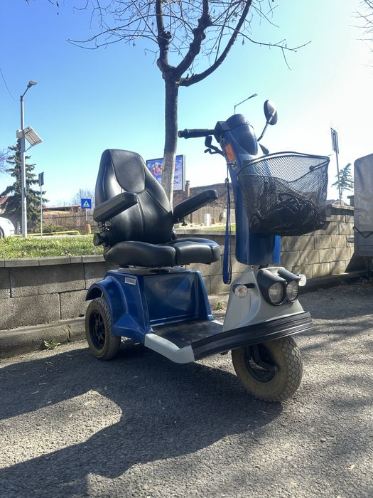 Scuter electric Meyra  pentru persoanele cu dizabilitati/varstnici