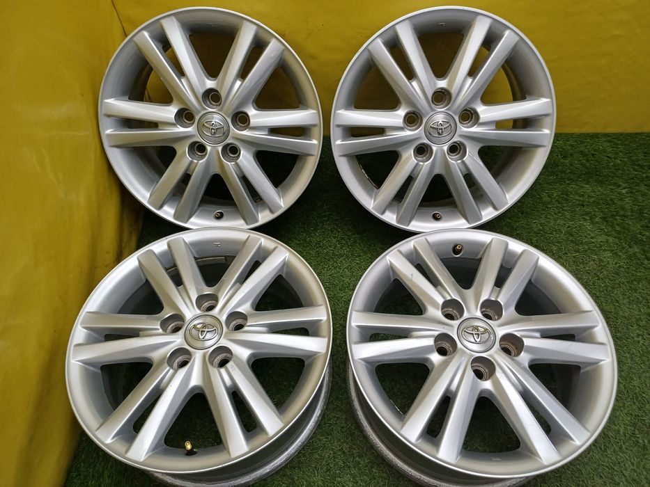 Диски R16 5x114.3 на Toyota и другие.