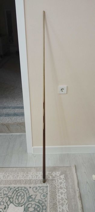 Бильярдный кий Продам