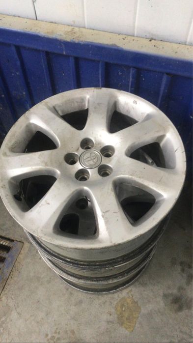 Диски на машину